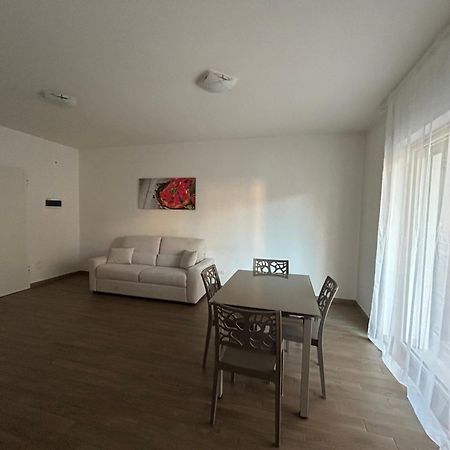 Residence Petroni 16 Бари Екстериор снимка