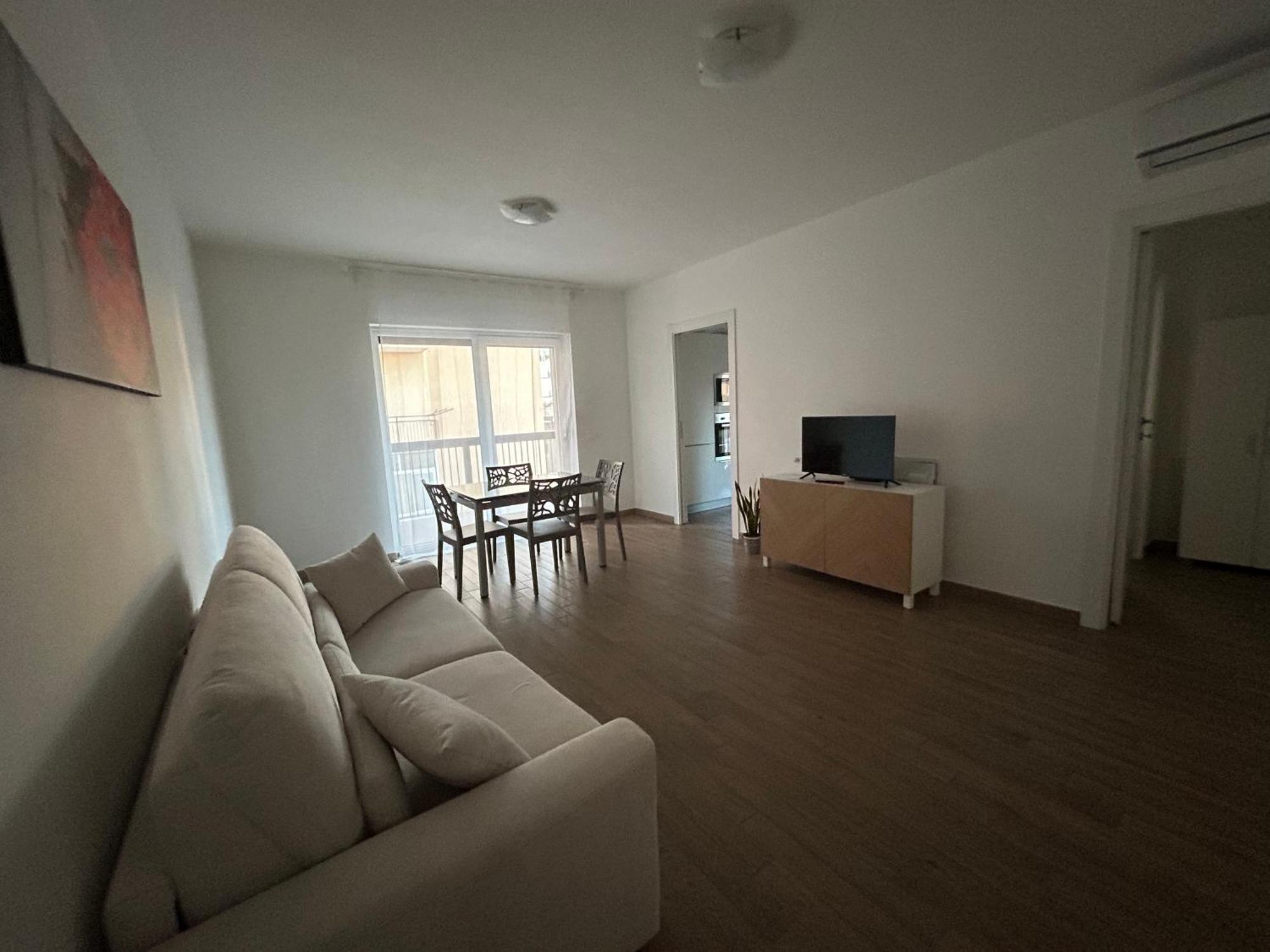 Residence Petroni 16 Бари Екстериор снимка
